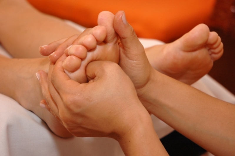 Massagem Relaxante nos Pés Preço Vila Sônia - Tratamento em Pés Sensíveis